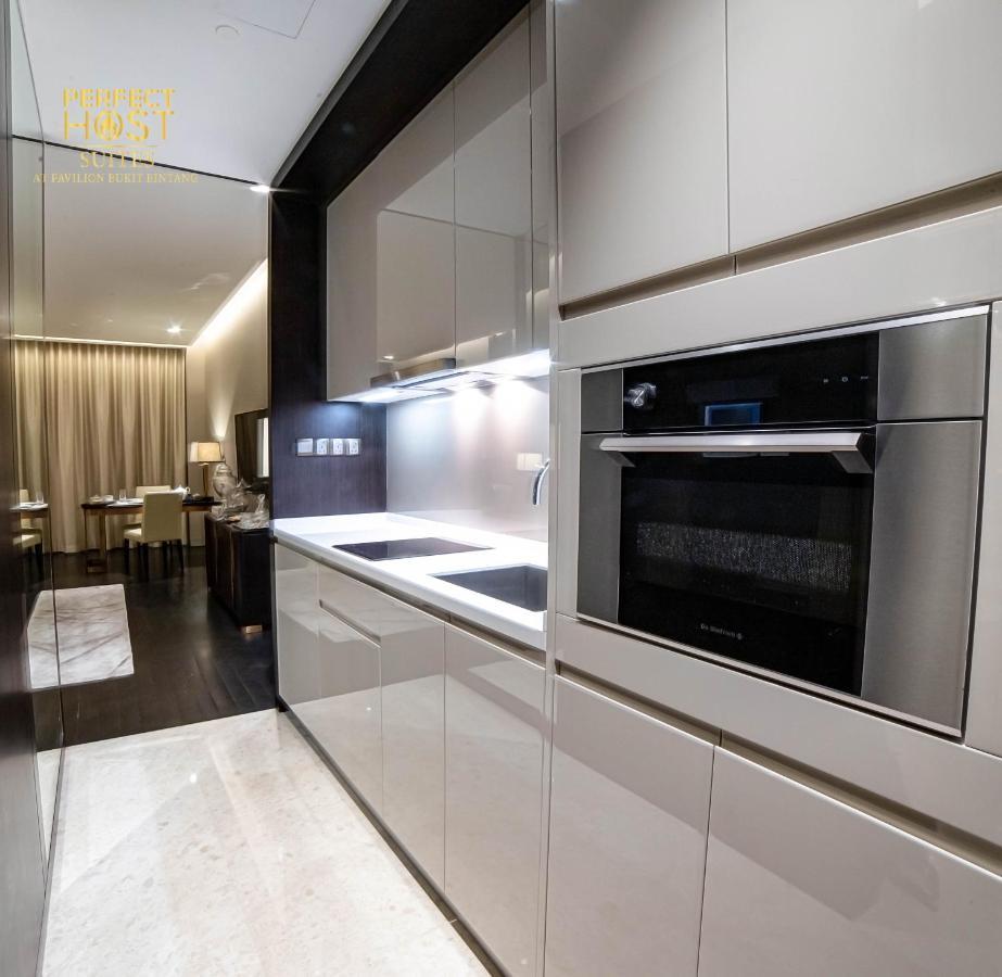 Ph Suites At Pavilion Bukit Bintang Kuala Lumpur Eksteriør bilde A modern kitchen